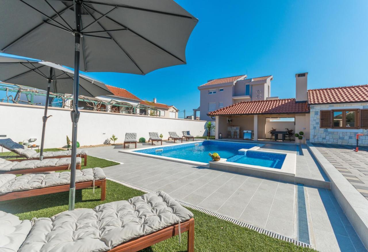 Villa Lucija Biograd Na Moru Exteriér fotografie