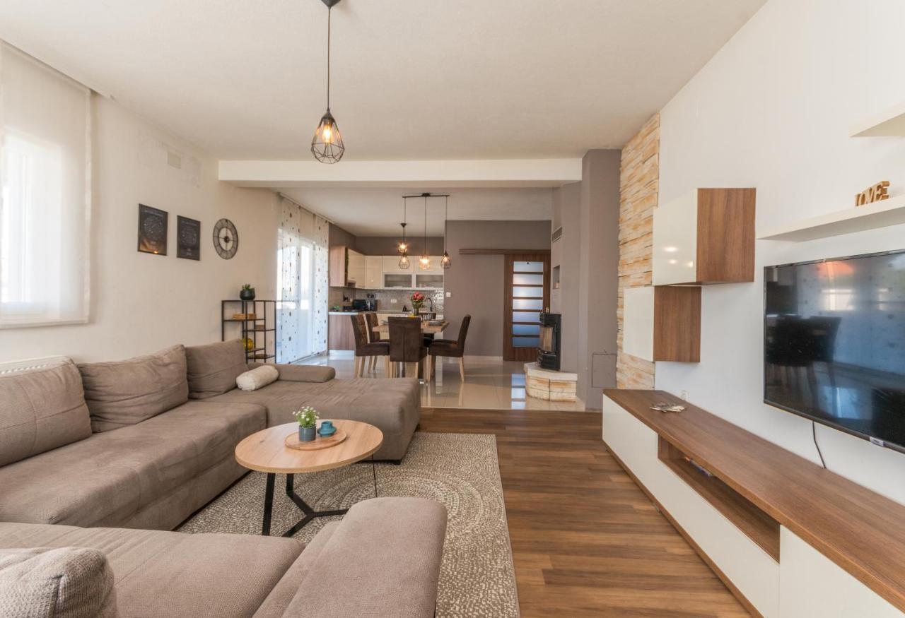 Villa Lucija Biograd Na Moru Exteriér fotografie