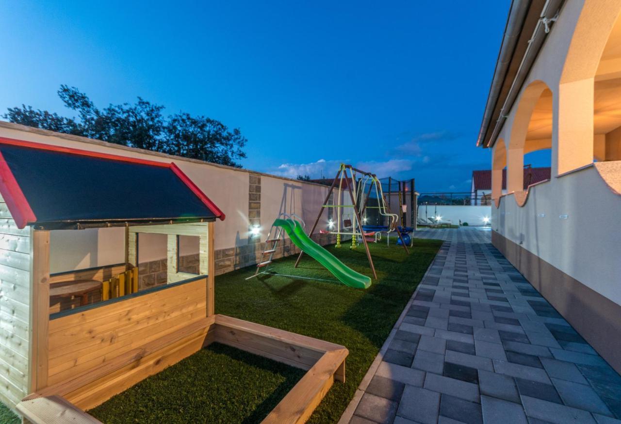 Villa Lucija Biograd Na Moru Exteriér fotografie